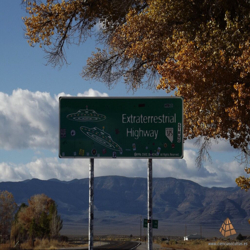 Qué hay en el Área 51: la famosa carretera extraterrestre de Nevada.
